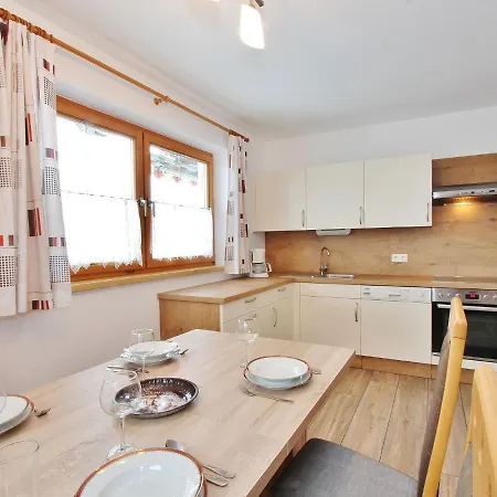 Apartment Cosy In With Private Terrace